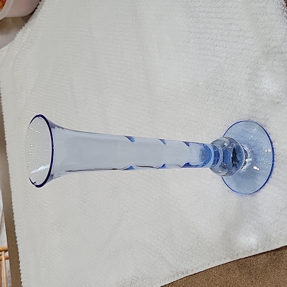 Vintage Tall Blue Glass Bud Vase!!!